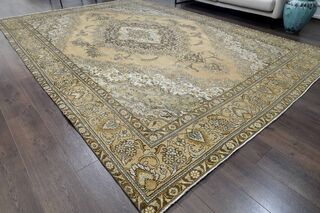 Medallion Persian Handmade Vintage rug - Thumbnail