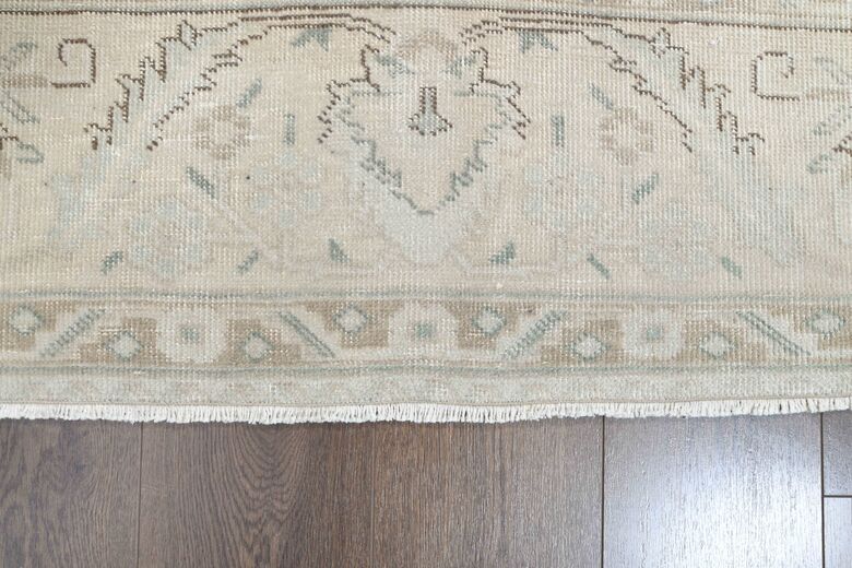 Neutral Beige Persian Vintage Wool Rug