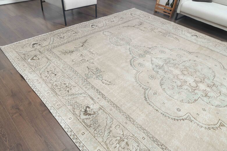 Neutral Beige Persian Vintage Wool Rug