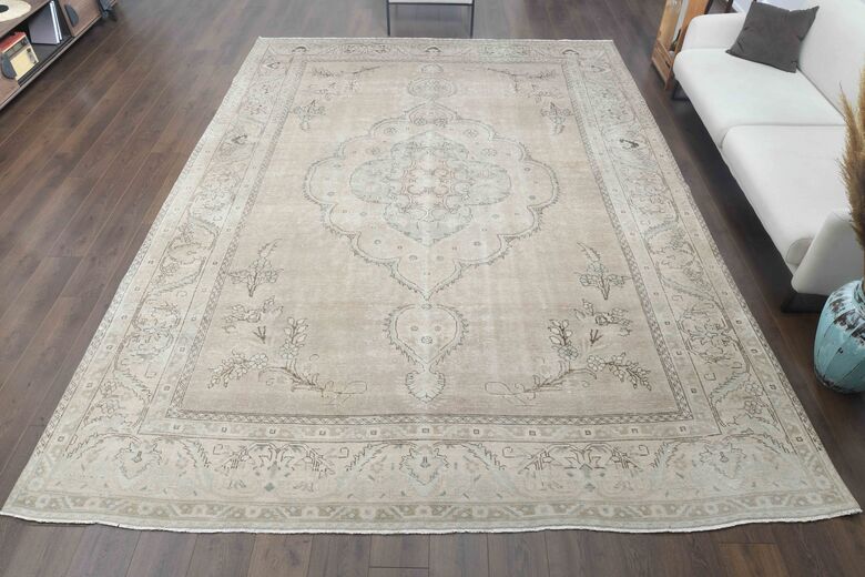 Neutral Beige Persian Vintage Wool Rug