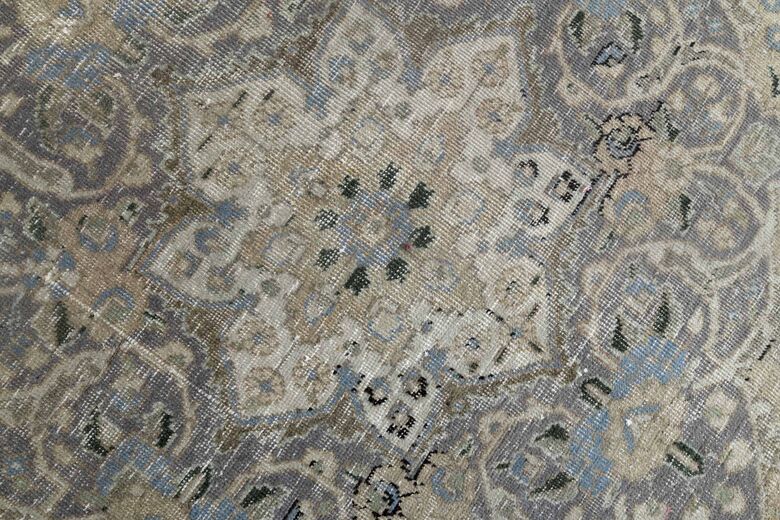 Neutral Persian Antique Wool Carpet