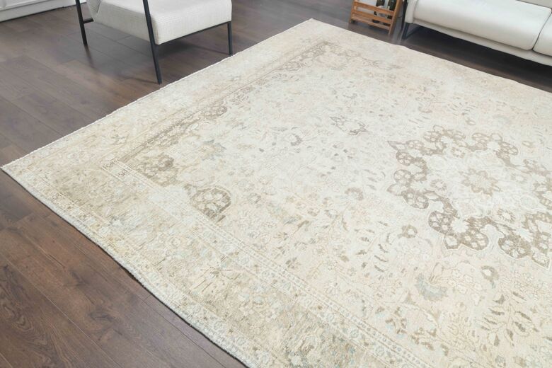 Neutral Persian Vintage Wool Carpet