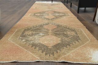 3x13 Medallion Neutral Runner Rug - Thumbnail