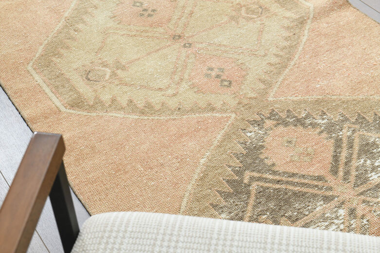 3x13 Medallion Neutral Runner Rug