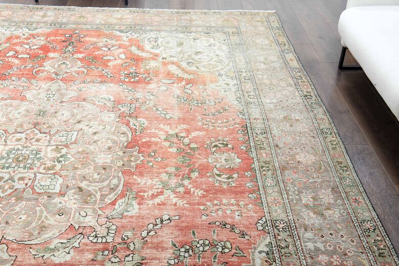 Oriental Authentic Persian Rug