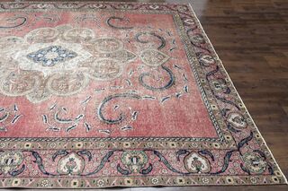 Oriental Persian Vintage Area Rug - Thumbnail