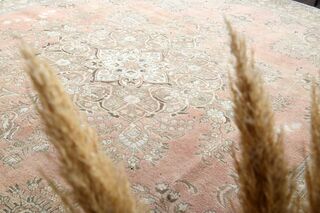 Oriental Persian Vintage Area Rug - Thumbnail