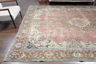 Antique Persian Rug - Thumbnail