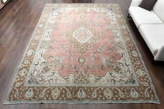 Antique Persian Rug - Thumbnail