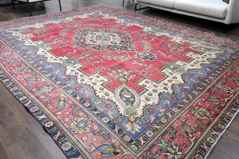 Oriental Pink Persian Rug