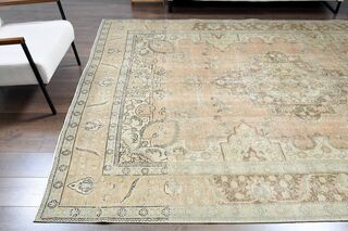 Oriental Vintage Persian Area Rug - Thumbnail
