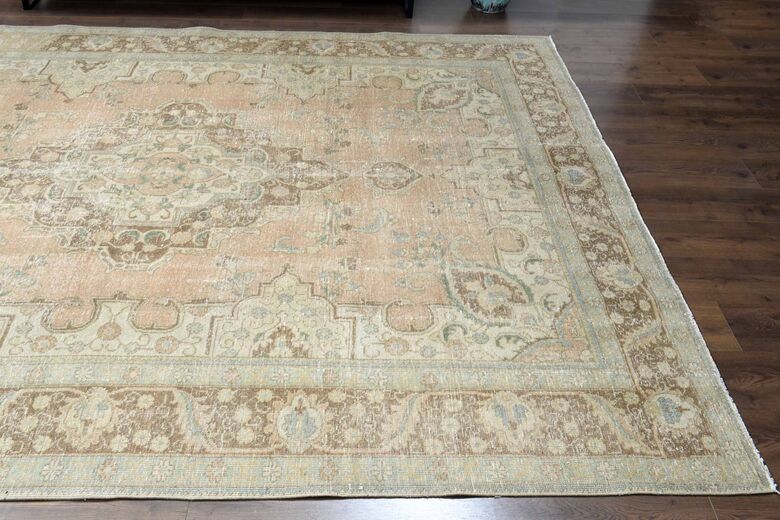 Oriental Vintage Persian Area Rug