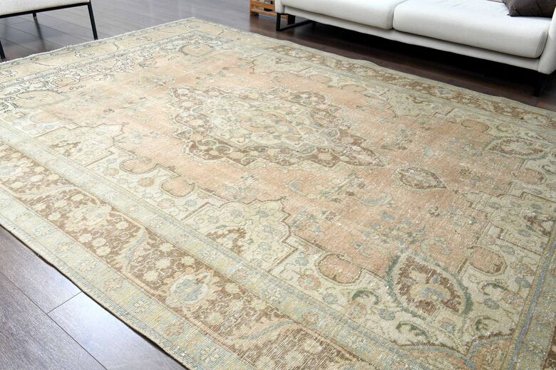 Oriental Vintage Persian Area Rug