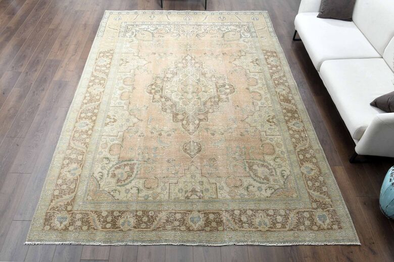 Oriental Vintage Persian Area Rug