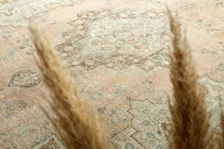 Oriental Vintage Persian Area Rug - Thumbnail
