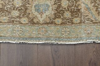 Oriental Vintage Persian Area Rug - Thumbnail