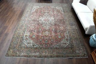 Original Pink Vintage Persian Area Rug - Thumbnail