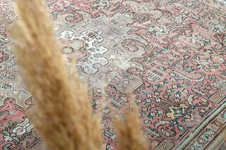 Original Pink Vintage Persian Area Rug - Thumbnail