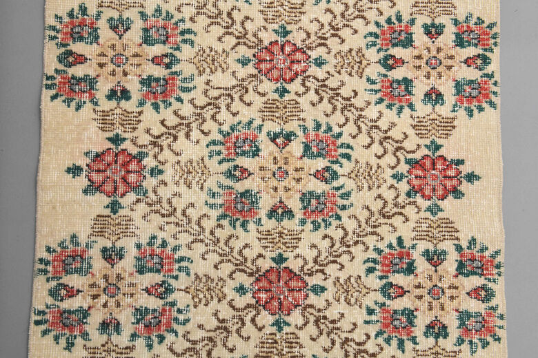 Vintage Bath Decor Carpet