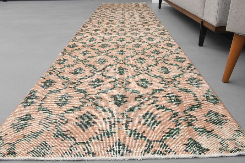 Damask - Vintage Runner Rug