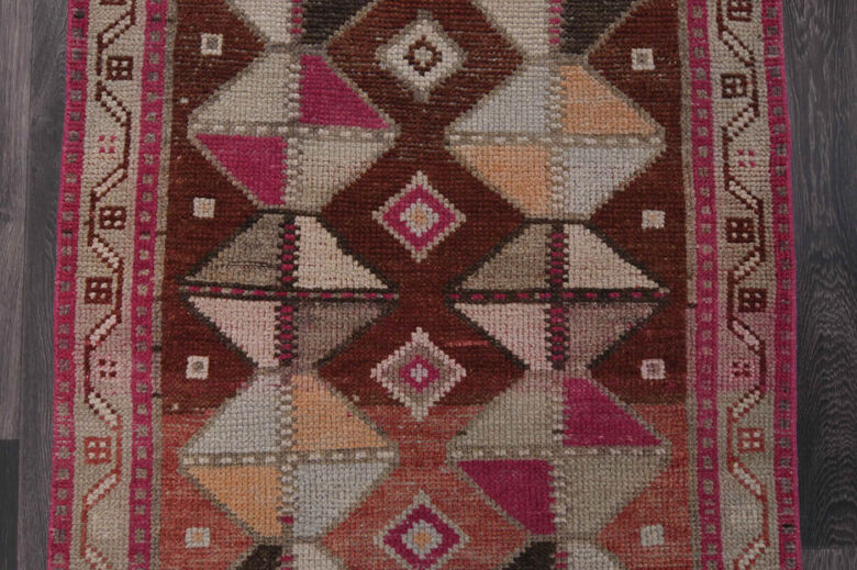 Unique Modern Patterned Vintage Runner Rug