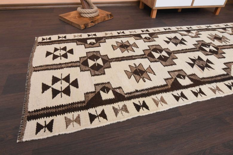 Boho Chic - White Oushak Runner Rug