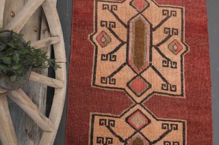 Red Vintage Runner Rug - Thumbnail