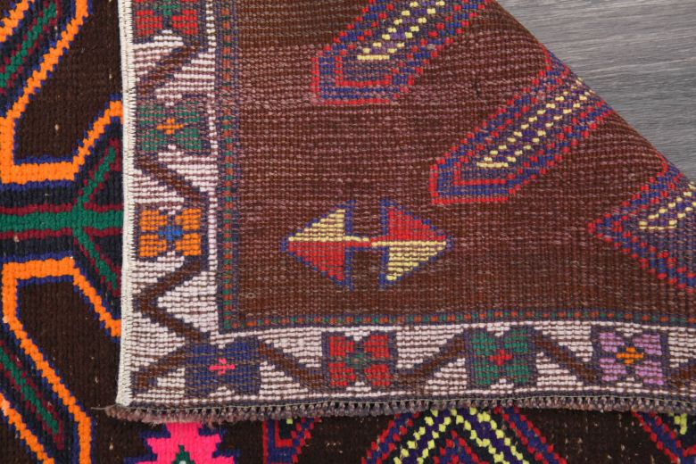 Vibrant Unique Vintage Runner Rug