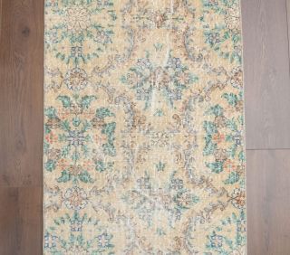 Floral Vintage Runner Rug - Thumbnail