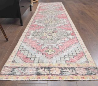 Faded Red Vintage Runner Rug - Thumbnail