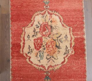 Oriental Red Oushak Runner Rug - Thumbnail