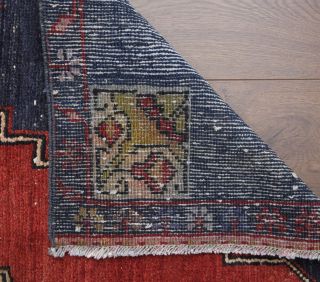 Oriental Vintage Rug - Blue & Red - Thumbnail