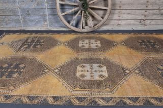 Oversized Vintage Area Rug - Thumbnail