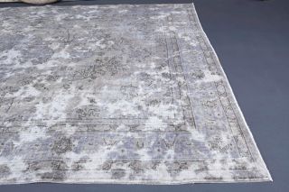 Antique Distressed Vintage Area Rug - Thumbnail