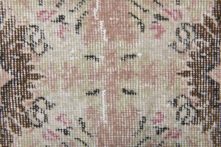 Vintage Area Rug - Thumbnail