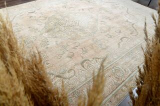 Persian 9x13 Faded Floral Rug - Thumbnail