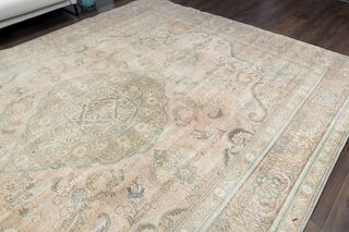 Persian 9x13 Faded Floral Rug - Thumbnail