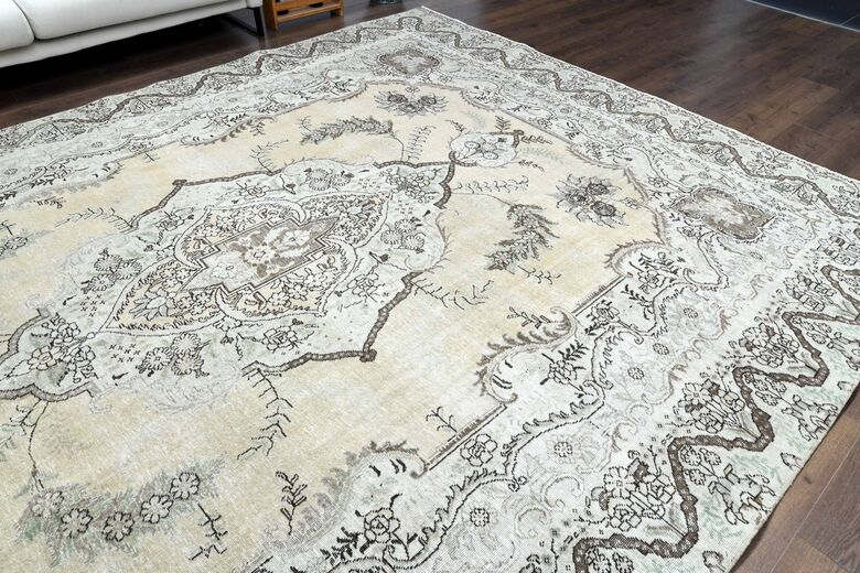 Persian Handmade Wool Rug