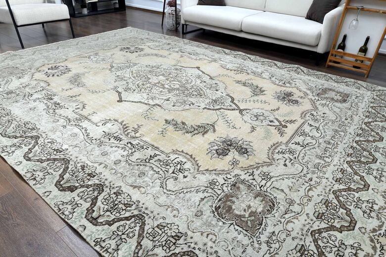 Persian Handmade Wool Rug