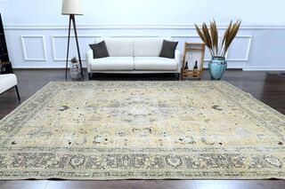 Persian Handmade Wool Rug - Thumbnail