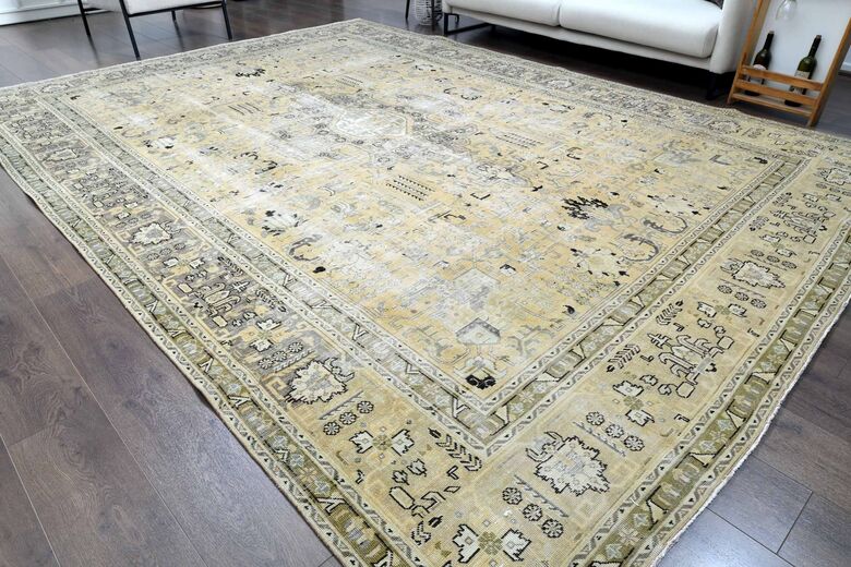 Persian Handmade Wool Rug