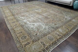 Persian Oriental Vintage Faded Rug - Thumbnail