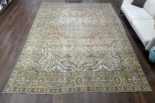 Persian Oriental Vintage Oversize Rug - Thumbnail