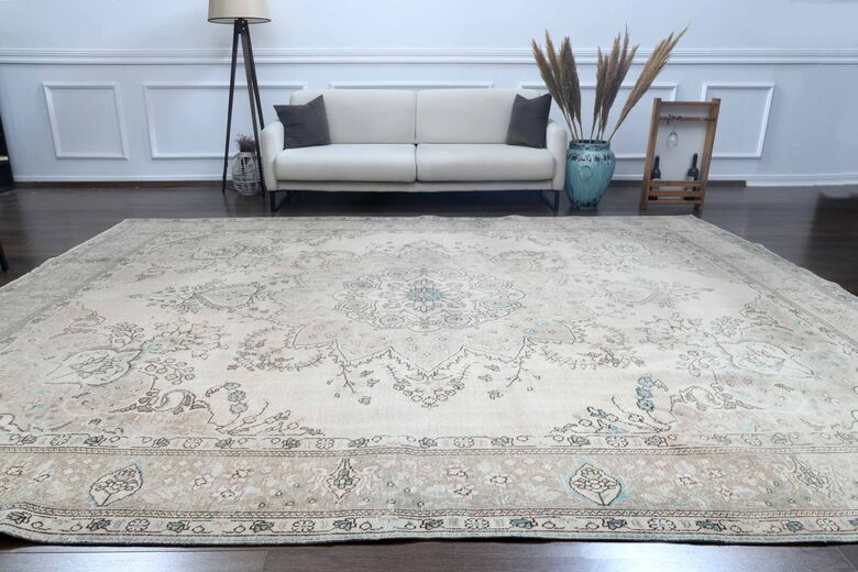 Persian Vintage Bohemian 10x13 Handwoven Wool Rug