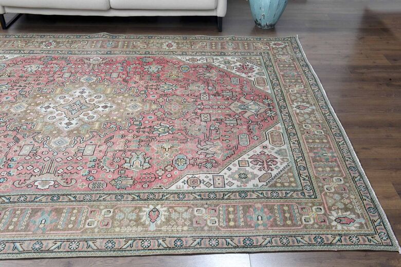 Persian Vintage Handmade Rug_Kopya(1)