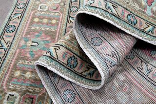 Persian Vintage Handmade Rug - Thumbnail