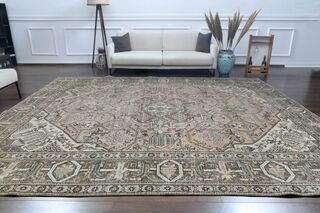 Persian Vintage Area Rug - Thumbnail