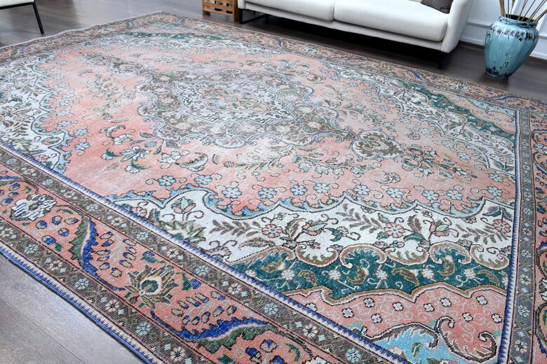Persian Vintage Pink Rug