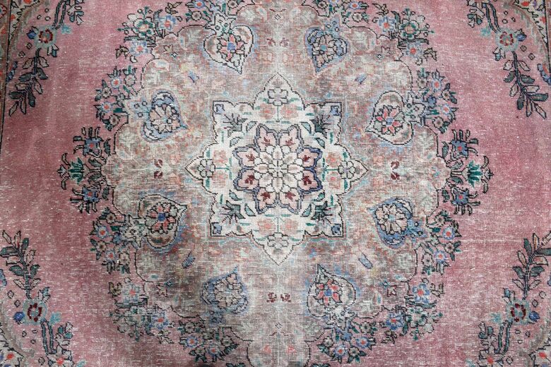 Oriental Pink Persian Rug