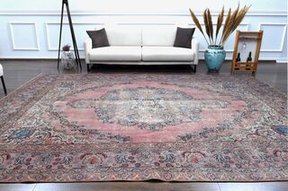 Oriental Pink Persian Rug - Thumbnail